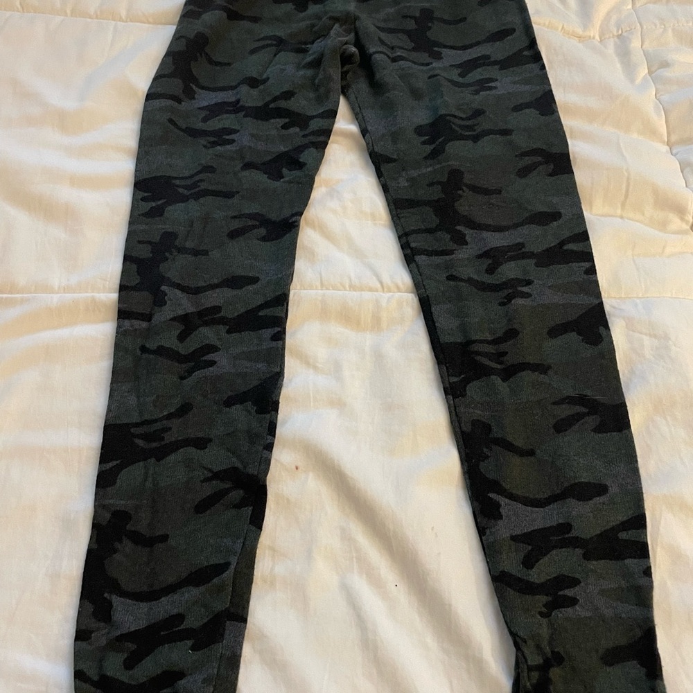 Sundry Camo Jogger
